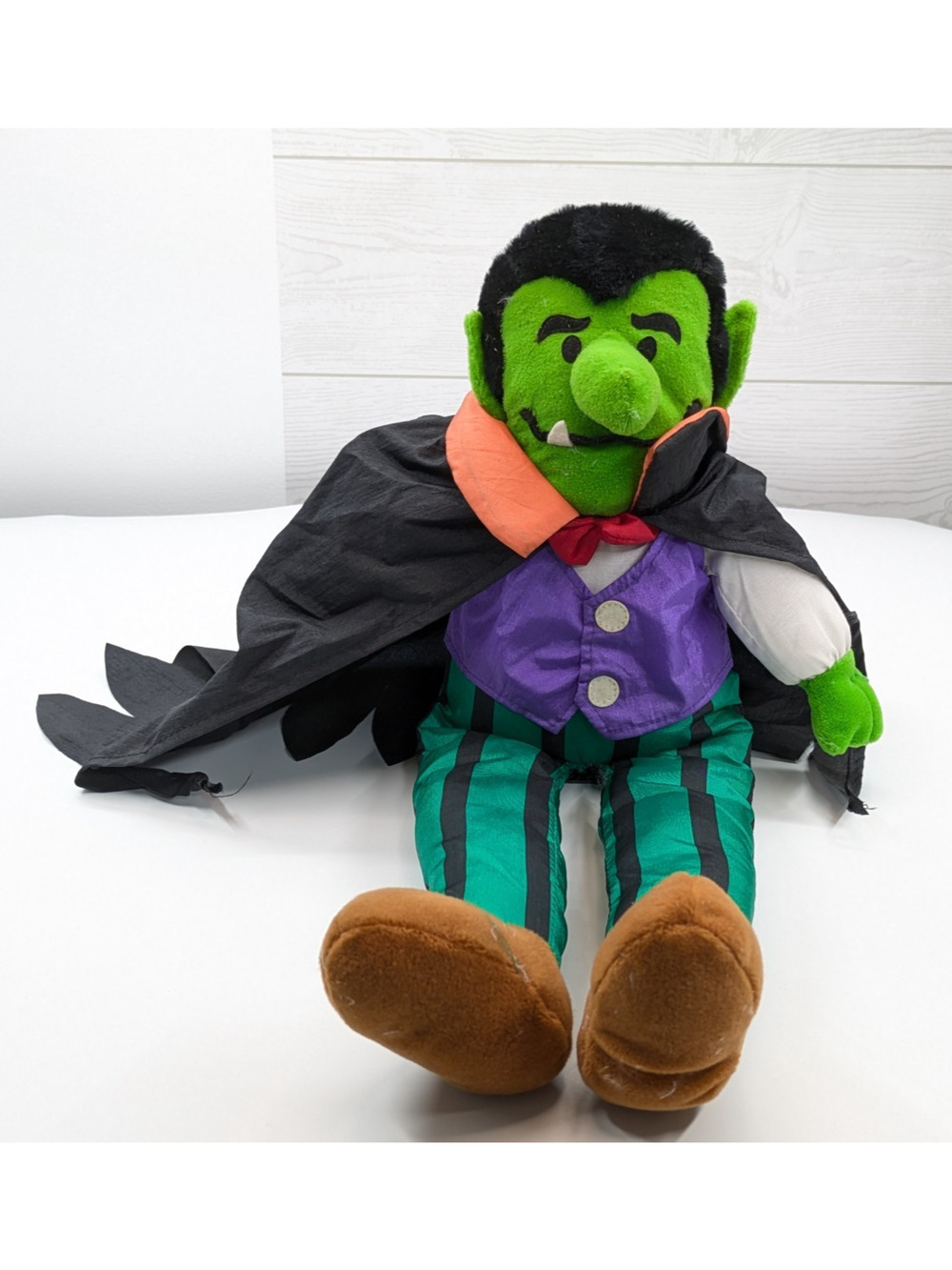 VTG 1997 Gibson Greetings Halloween Dracula Vampire Plush Stuffed Nylon Toy 15"